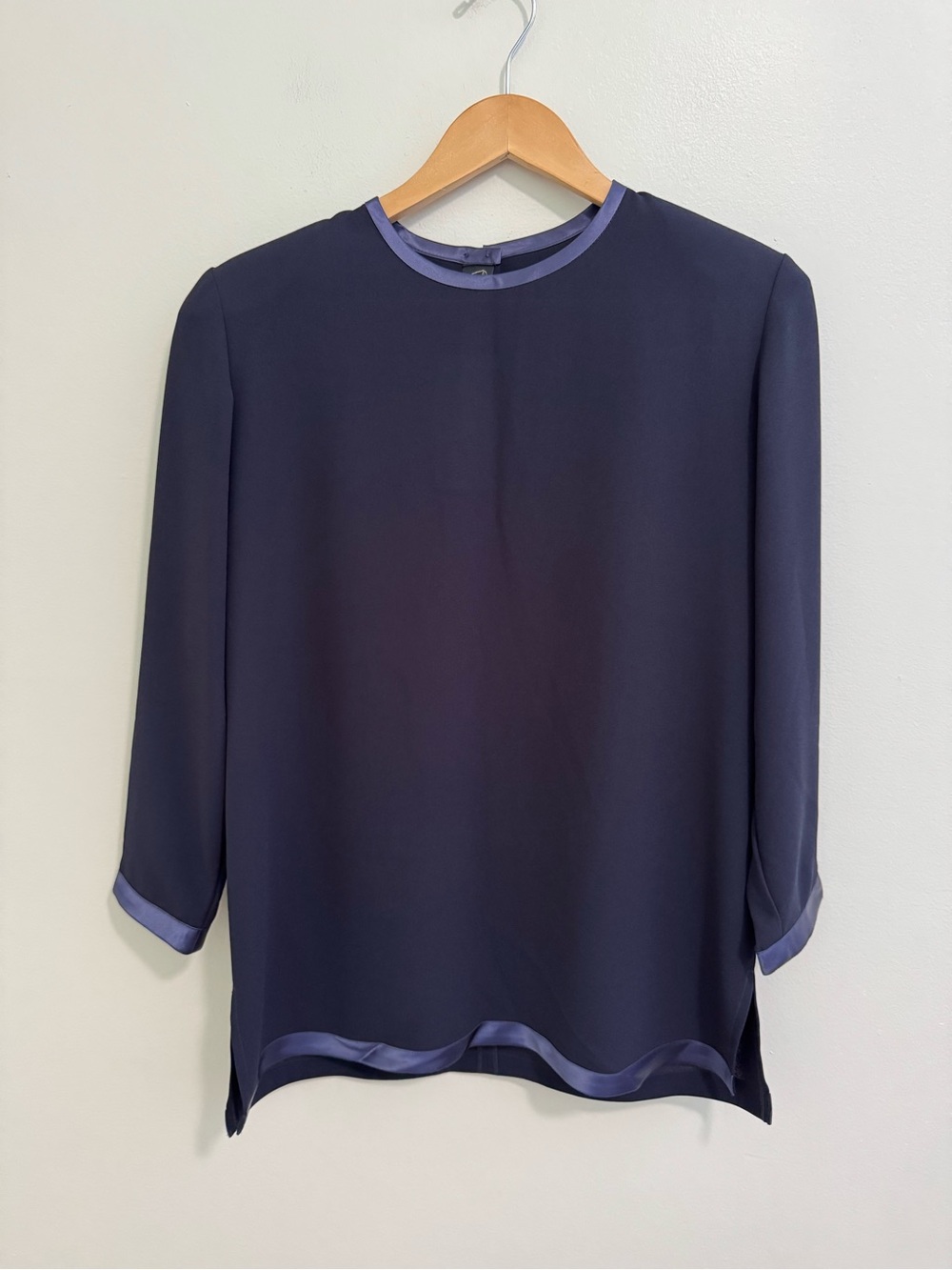 Maggie Shepherd NWT Navy Blouse